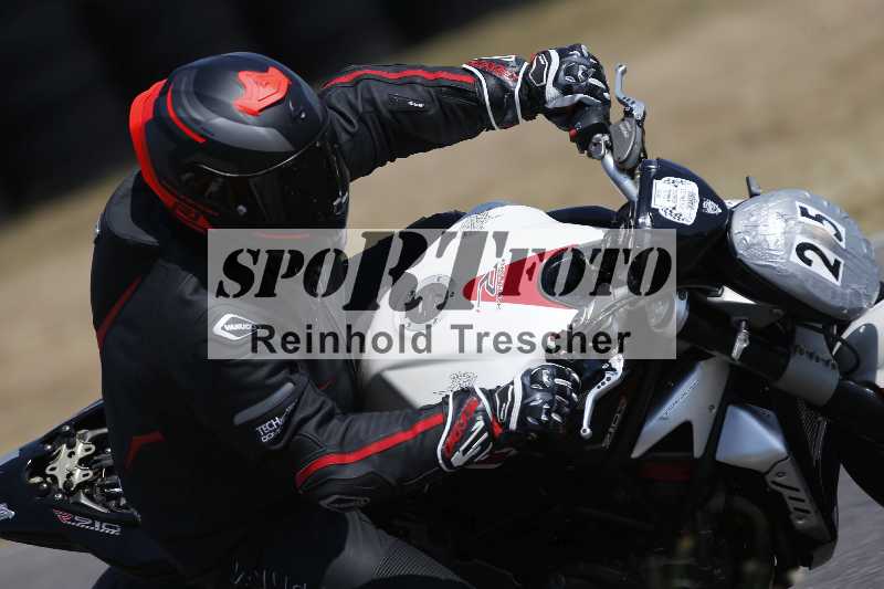 Archiv-2023/28 05.06.2023 Moto Club Anneau du Rhin/blanc-novice/25